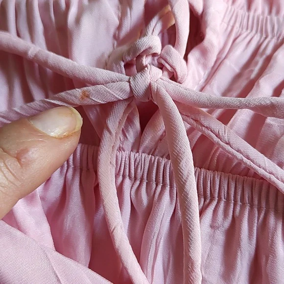 Saints+Secrets pink tiered mini - Picture 14 of 16